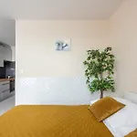 Cozy Modern Astoria Magic Orange Old Town Lejlighed