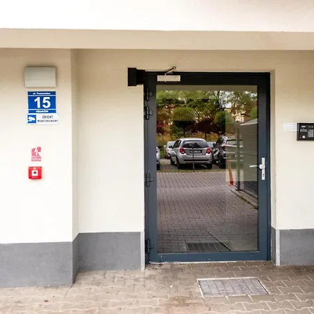 Cozy Modern Astoria Magic Orange Old Town Apartment *