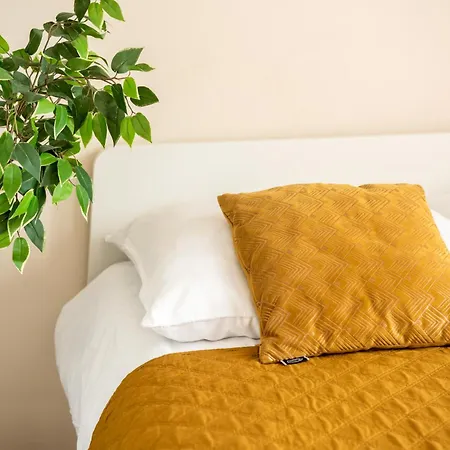 Cozy Modern Astoria Magic Orange Old Town * Krakau