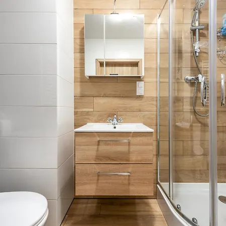 Cozy Modern Astoria Magic Orange Old Town Krakau