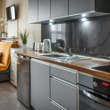 Cozy Modern Astoria Magic Orange Old Town Cracovia