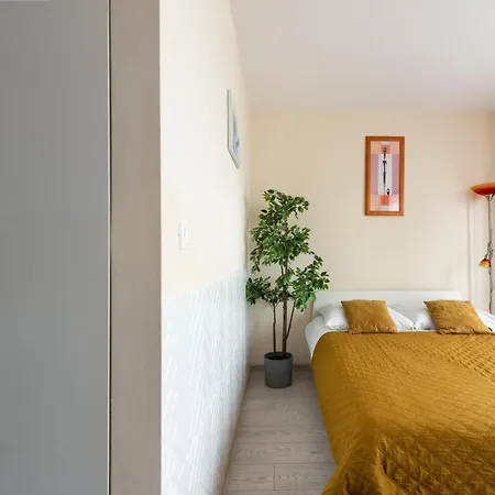 Apartman Cozy Modern Astoria Magic Orange Old Town *